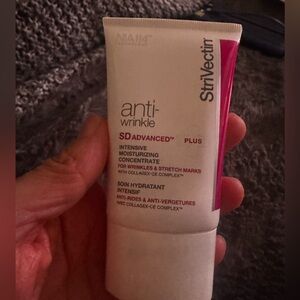StriVectin Intensive Concentrate with Pink Packaging